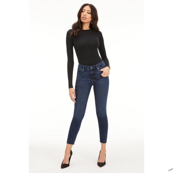 GOOD AMERICAN GOOD LEGS CROP RAW HEM | BLUE660 - Picture 1 of 8